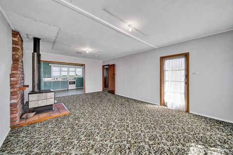 Photo of property in 253 Mawhitiwhiti Road, Normanby, Hawera, 4675