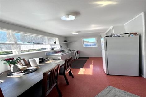 Photo of property in 95 Universal Drive, Henderson, Auckland, 0610