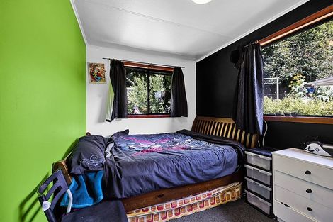 Photo of property in 3 Ward Place, Marfell, New Plymouth, 4310