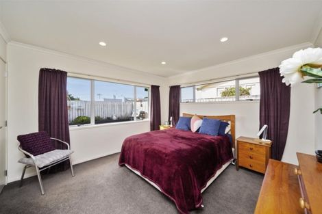 Photo of property in 12a Collins Street, Hawera, 4610