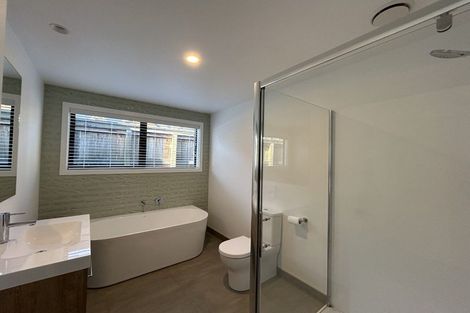 Photo of property in 45 Shepherd Road, Jacks Point, Queenstown, 9371