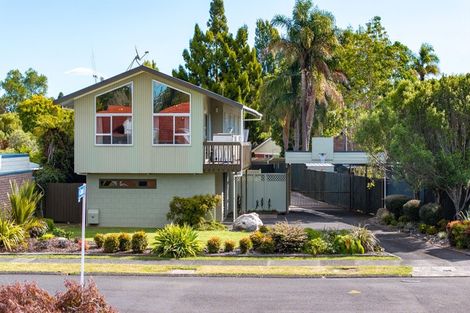 Photo of property in 17 Bernard Street, Chedworth, Hamilton, 3210