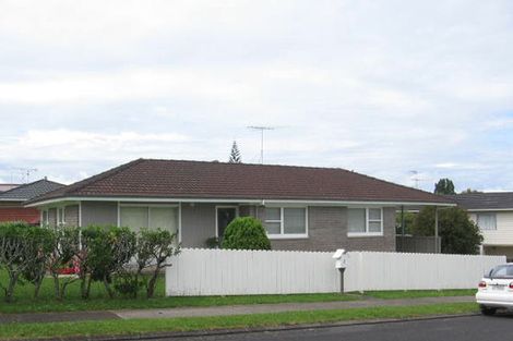 Photo of property in 2 Blyton Lane, Pakuranga Heights, Auckland, 2010