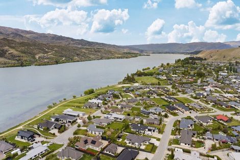 Photo of property in 24 Ethereal Crescent, Mount Pisa, Cromwell, 9383