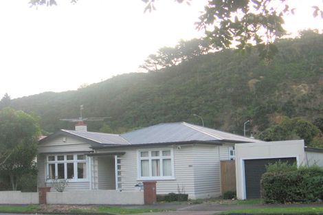 Photo of property in 36 Kiwi Street, Alicetown, Lower Hutt, 5010