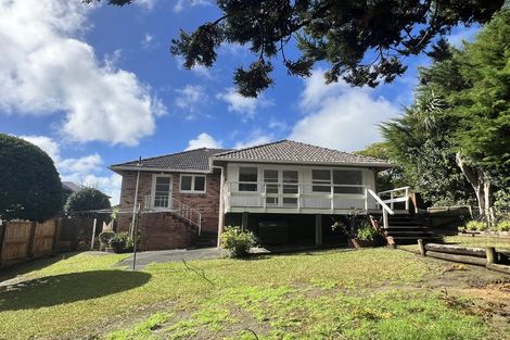 Photo of property in 4 Blenheim Street, Glenfield, Auckland, 0629