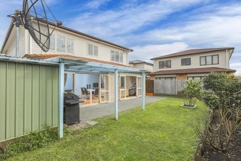 Photo of property in 25 Maypark Crescent, Flat Bush, Auckland, 2016