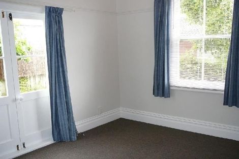 Photo of property in 21 Mozeley Avenue, Devonport, Auckland, 0624