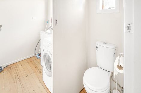 Photo of property in 1 Mears Road, St Andrews, Hamilton, 3200