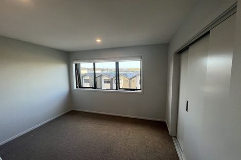 Photo of property in 12b Tikati Rise, Long Bay, Auckland, 0630