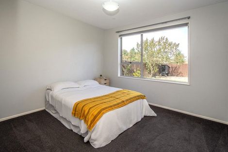 Photo of property in 17 Chadlington Street, Parklands, Christchurch, 8083