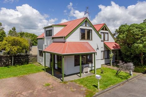 Photo of property in Princeton Gardens, 17/58 Cuba Street, Petone, Lower Hutt, 5012