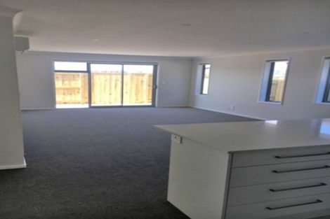 Photo of property in 49 Hills View Drive, Papamoa, 3118