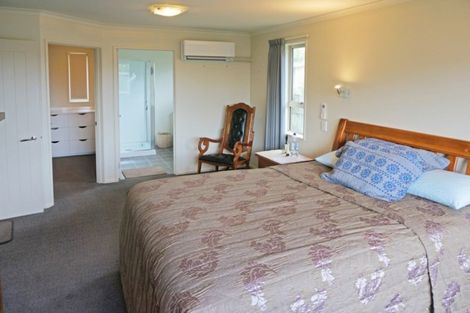 Photo of property in 53 Glenroy Park Drive, Waikiwi, Invercargill, 9810