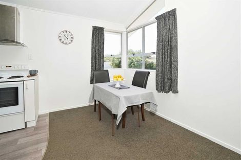 Photo of property in 4 Elmwood Crescent, Pukete, Hamilton, 3200