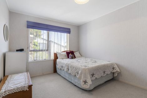 Photo of property in 16 Clipper Place, Shelly Park, Auckland, 2014