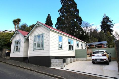 Photo of property in 2 Fernhill Street, Dunedin Central, Dunedin, 9016