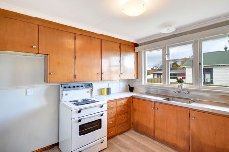 Photo of property in 33 Ajax Street, Milton, 9220