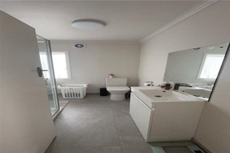 Photo of property in 88 Gardner Avenue, New Lynn, Auckland, 0600