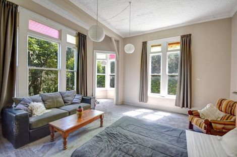 Photo of property in 84 Bank Street, Dalmore, Dunedin, 9010