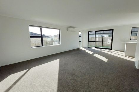 Photo of property in 2/2 Jennian Avenue, Rototuna North, Hamilton, 3281