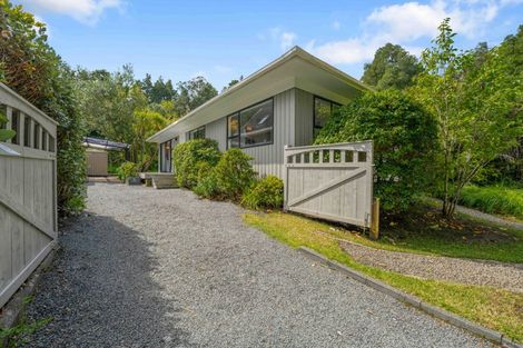 Photo of property in 15 Boylan Road, Titirangi, Auckland, 0604