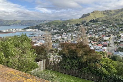 Photo of property in 9 Foster Terrace, Lyttelton, 8082