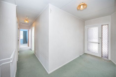 Photo of property in 5 Pelorus Street, Glenview, Hamilton, 3206