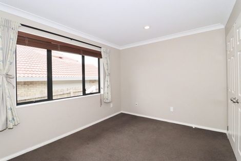 Photo of property in 33 Annalong Road, Dannemora, Auckland, 2016