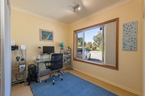 Photo of property in 76 Stagecoach Road, Upper Moutere, 7173