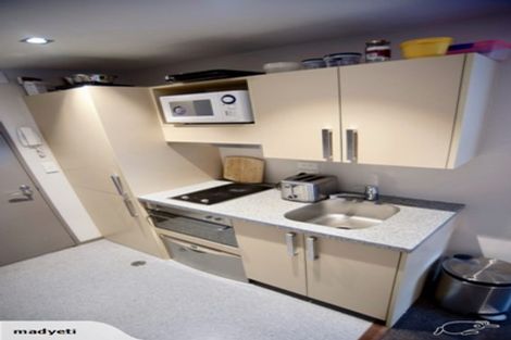 Photo of property in Dual Apartments, 108/142 Vivian Street, Te Aro, Wellington, 6011