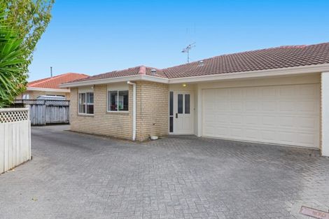 Photo of property in 7a Lilac Place, Otumoetai, Tauranga, 3110