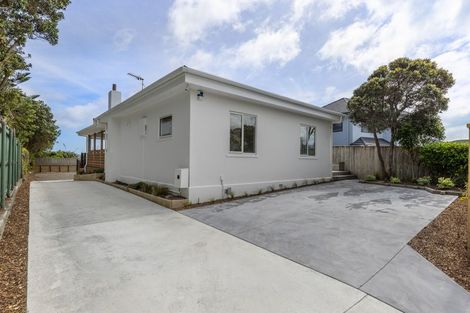 Photo of property in 169 Manly Street, Paraparaumu Beach, Paraparaumu, 5032