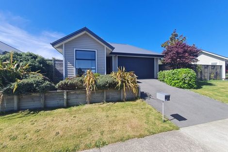 Photo of property in 6 Pimlico Place, Rangiora, 7400