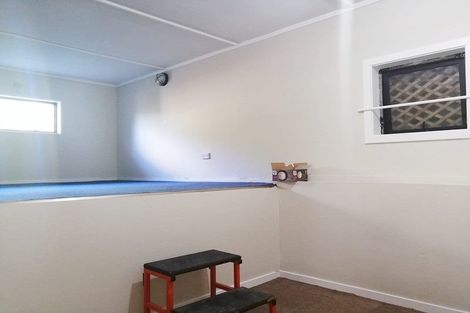 Photo of property in 118b Rosier Road, Glen Eden, Auckland, 0602