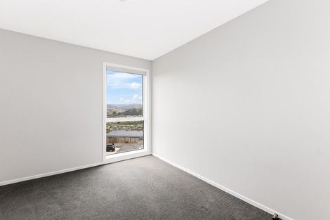 Photo of property in 18 Kopua Place, Whitby, Porirua, 5024