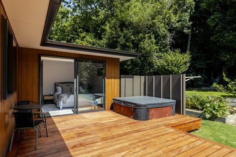 Photo of property in 94 Eliot Street, New Plymouth, 4310