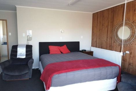 Photo of property in 163-165 Yarrow Street, Invercargill, 9810