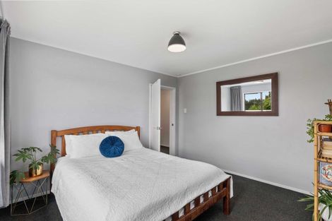Photo of property in 8 Clearview Road, Lepperton, New Plymouth, 4373