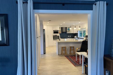 Photo of property in 39 Emlyn Place, Torbay, Auckland, 0630