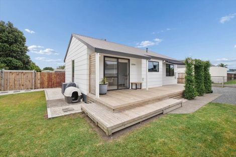 Photo of property in 13a Opal Drive, Papamoa Beach, Papamoa, 3118