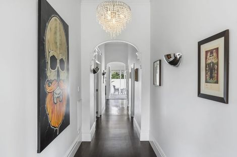 Photo of property in 306 Jervois Road, Herne Bay, Auckland, 1011