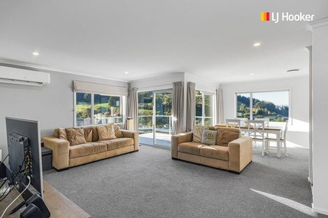 Photo of property in 17 Glendermid Close, Sawyers Bay, Port Chalmers, 9023