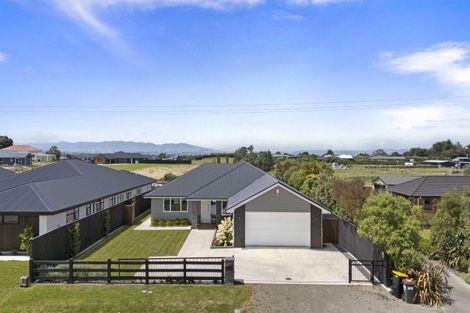Photo of property in 166 Ranfurly Road, Feilding, 4702