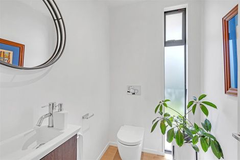 Photo of property in 39 Hartley Avenue, Strowan, Christchurch, 8052