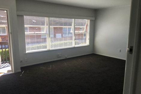 Photo of property in 2/13 Dodson Avenue, Milford, Auckland, 0620