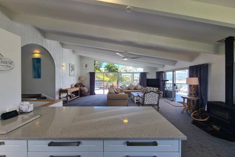 Photo of property in 1999 Wyuna Bay Road, Wyuna Bay, Coromandel, 3581