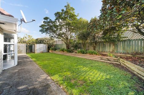 Photo of property in 126 John F Kennedy Drive, Milson, Palmerston North, 4414