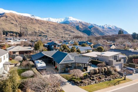 Photo of property in 10 Hyland Street, Wanaka, 9305