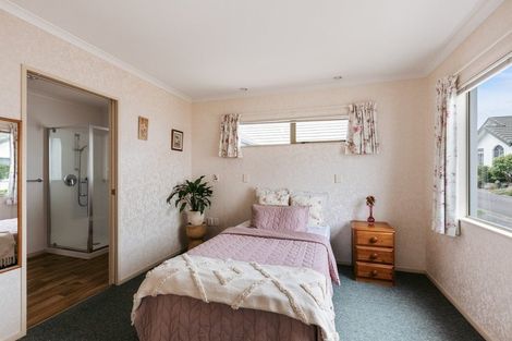 Photo of property in Orange Grove Village, 29/22 Pyes Pa Road, Pyes Pa, Tauranga, 3112